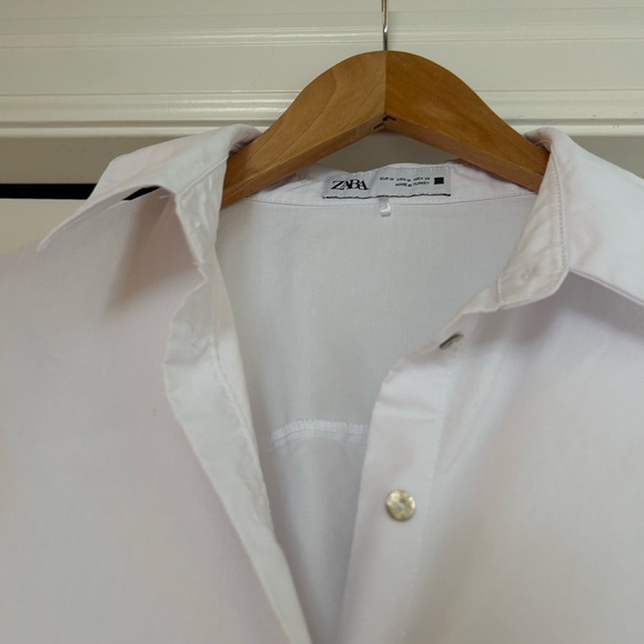 New without tags Zara blouse - Picture 2 of 2